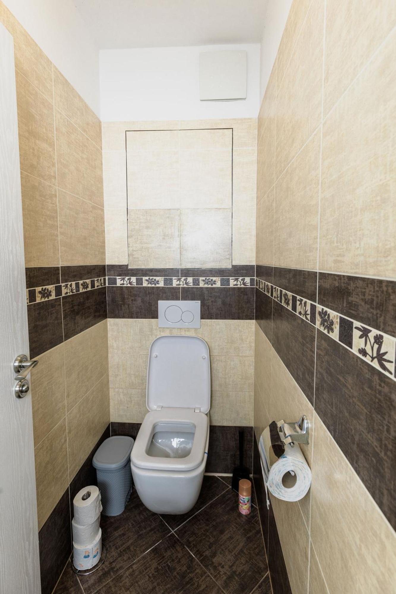 Sunny Apartment With Amazing Terrace On The 13Th Floor Near City Center Братислава Екстер'єр фото