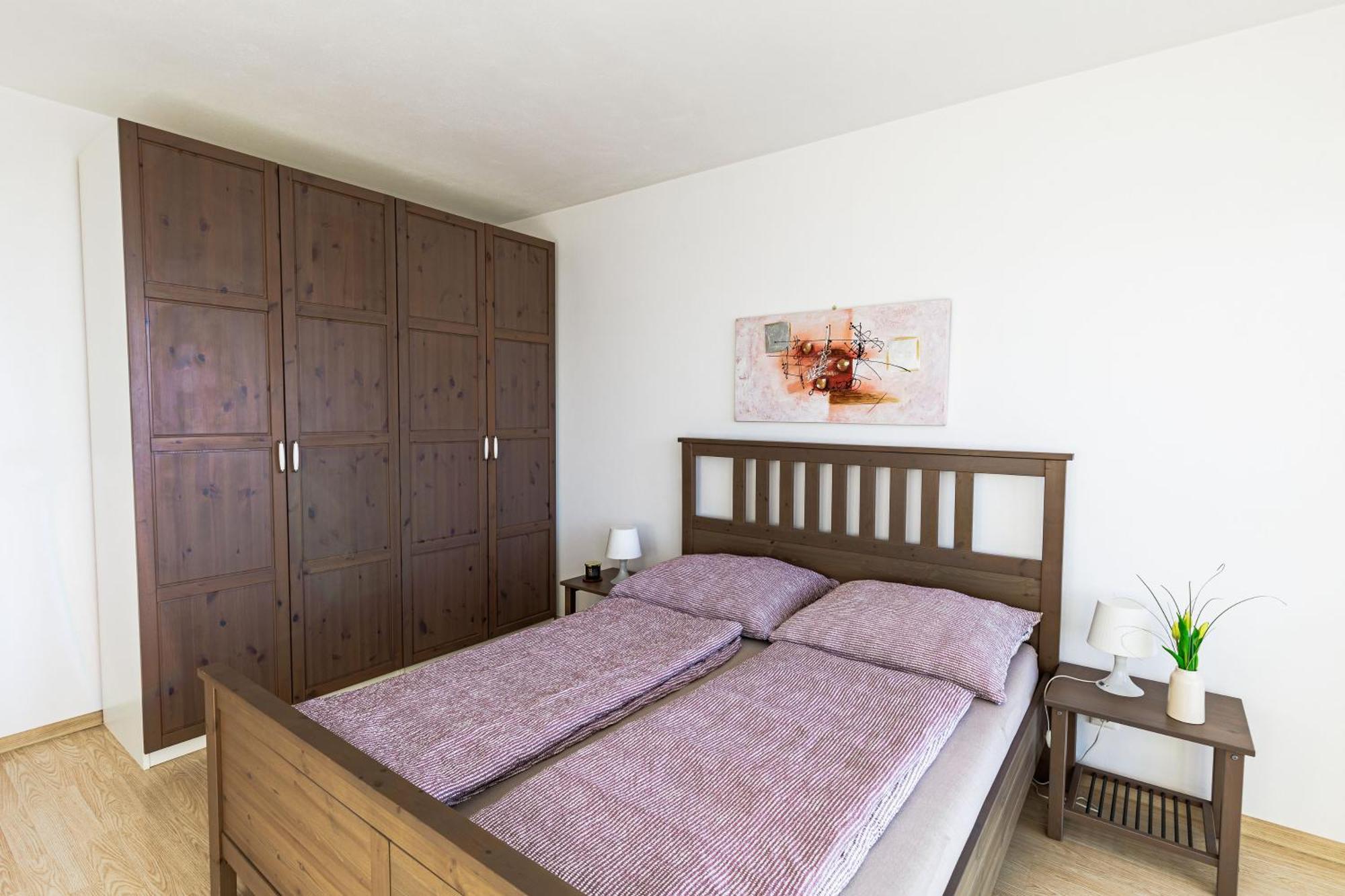 Sunny Apartment With Amazing Terrace On The 13Th Floor Near City Center Братислава Екстер'єр фото